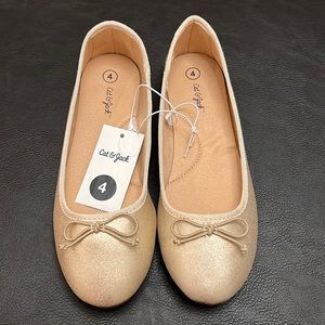 Girls Slip on Gold flat shoes